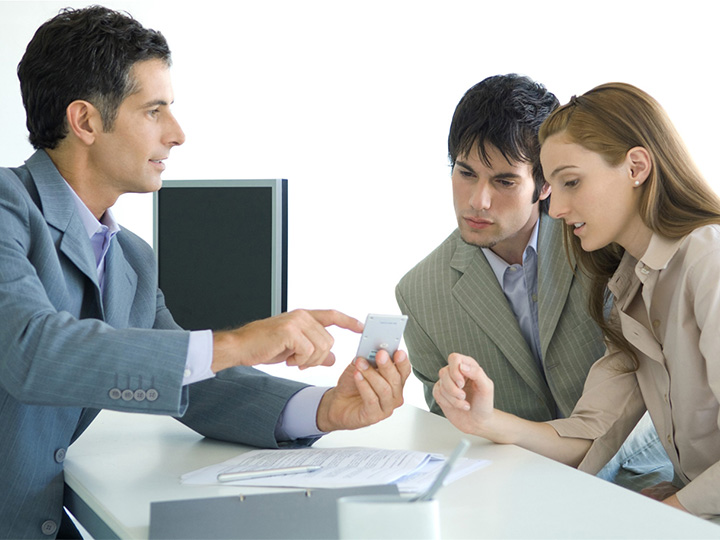 Hình ảnh Tư vấn khách hàng 04